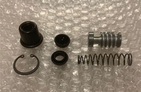 Revisione Pistoncino Mm Pompa Freno Posteriore Honda Cbf S Abs