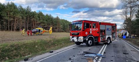 Galeria Śmiertelny wypadek na DK74 pomiędzy Sulejowem a Jaksonkiem