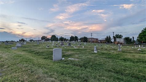 Mount Auburn Cemetery In Baltimore Maryland Find A Grave Cemetery