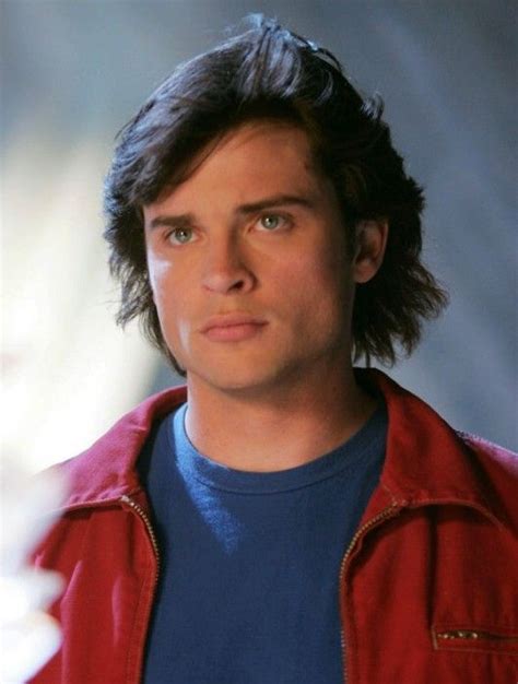 Mur Bien S Rrr Tom Welling Aka Clark Kent Dans Smallville Smallville