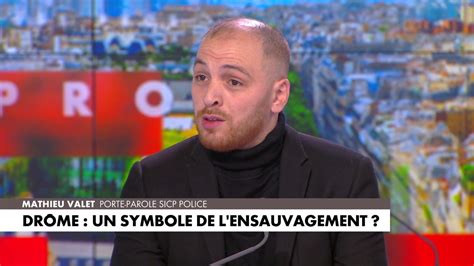 Matthieu Valet On est là face à Thomas victime de la