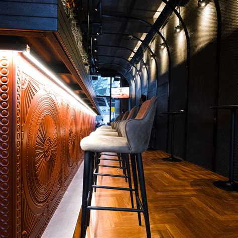 Stazh Lounge Bar Lighting Creating The Perfect Atmosphere Memo Lighting