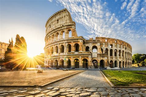 HISTORIA Y TURISMO EN ROMA Roma El Coliseo Romano