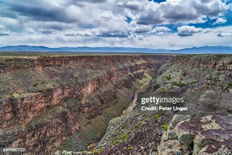 Rio Grande Valley New Mexico Photos And Premium High Res Pictures