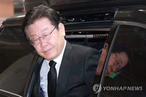 이재명 前비서실장 조문유족에 유능한 분 너무 안타깝다 연합뉴스