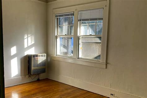 11 Murdock Ave unit 2 - Asheville, NC | Rent.