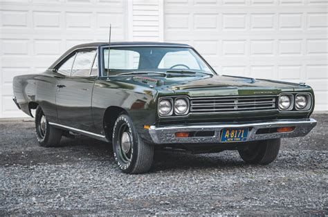 1969 Plymouth Road Runner 1 Barn Finds