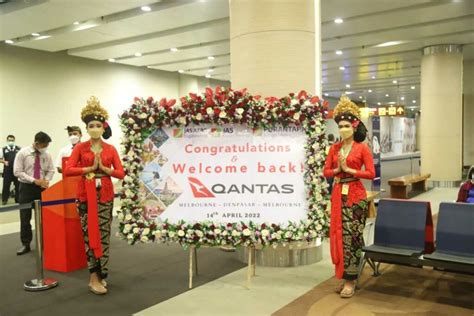 Qantas Airlines Terbang Perdana Di Bandara Internasional I Gusti Ngurah