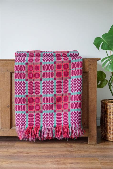 Caernarfon Pattern Welsh Wool Tapestry Blanket Mint Green Pink And