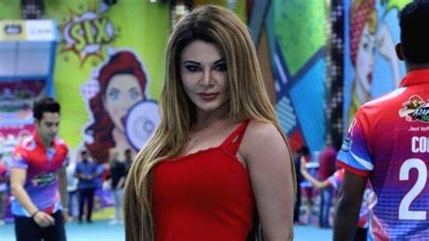 Rakhi Sawant Sells Her Nude Scenes For Rs 47 Lakh With Serious