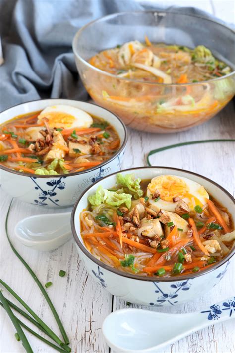 Chicken Sotanghon Soup - Foxy Folksy