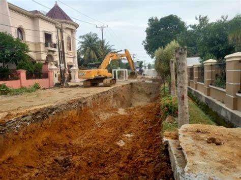 Proyek Drainase Rp Miliar Di Jalan Stm Medan Diduga Disubkontrakkan