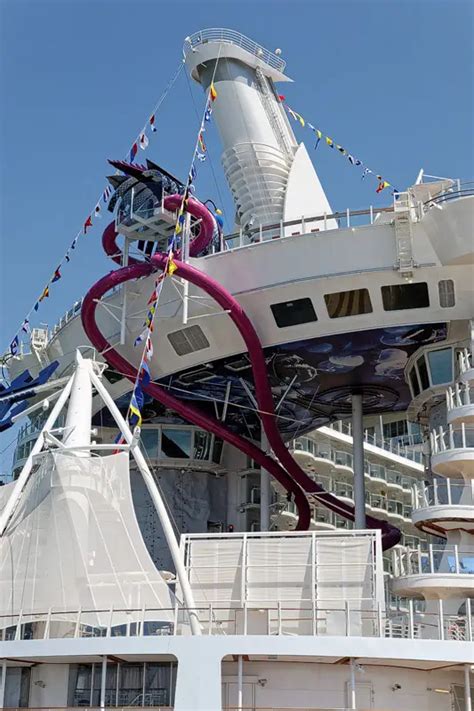 Boardwalk Abyss Aqua Theater Harmony Of The Seas Kreuzfahrtschiff