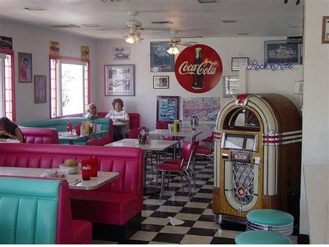 Mr Ds Old Fashion American Diner In Kingman Vintage Diner Retro