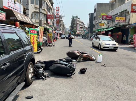 影／恐怖畫面曝光！高雄2機車對撞 剎車桿插騎士右腳掌鋸斷送醫 社會萬象 社會 聯合新聞網