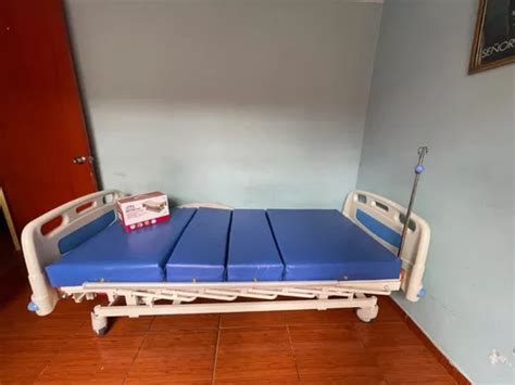 Cama Clinica De Funciones Con Porta Suero Y Antiescaras En Venta En