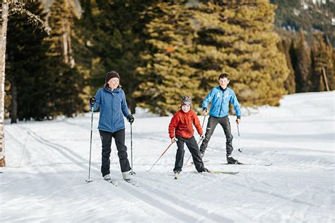 10 Cross-Country Skiing Trails to Try This Winter