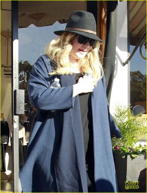 Adele paparazzi | Fashion, Shopping, Millinery