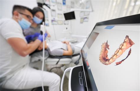 See How 3D Dental Imaging Works