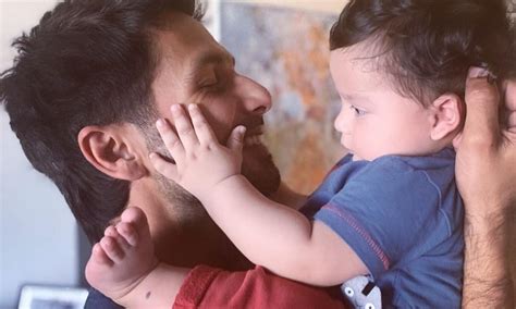 Shahid Kapoors Picture With Son Zain Is The Cutest Thing You Will See