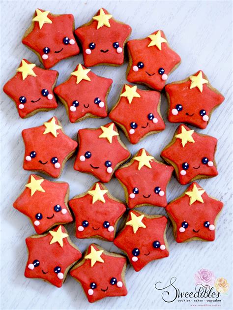 Mini Christmas star cookies Star Cookies, Christmas Star, Gingerbread Cookies, Sweet, Mini ...