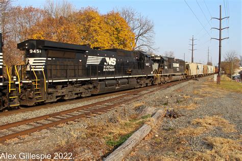 Ns Ns D Cw Trails On The Ns G At Hummels Flickr