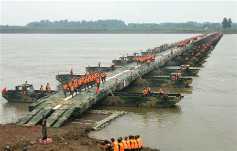 Pla Builds 500m Pontoon Bridge In 15 Minutes Peoples Daily Online