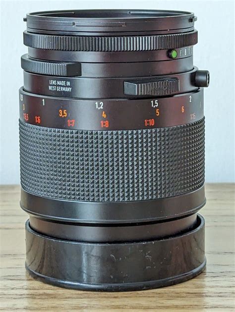 Hasselblad Carl Zeiss Macro Planar T Cf Mm F Photography Lens