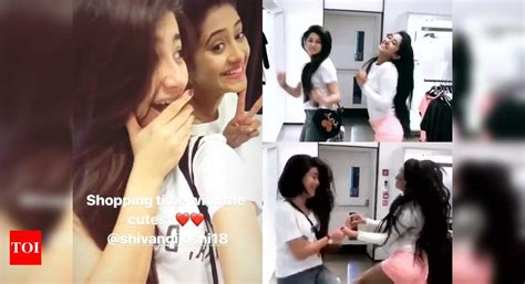 New Bff Alert Shivangi Joshi And Aditi Bhatias Shopping Time Looks So