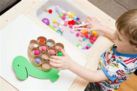 Juegos Montessori para niños de 2 años | Ideas Caseras | JUEGOS MONTESSORI