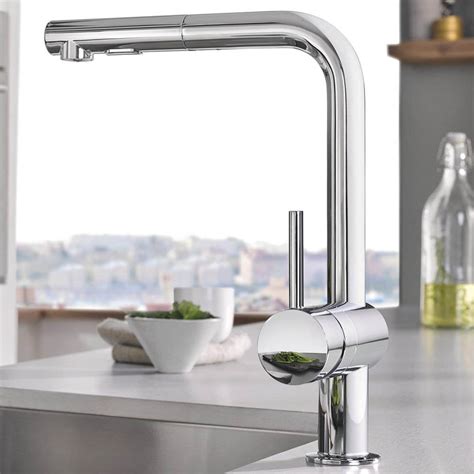 Grohe Minta Kitchen Sink Mixer With Pull Out Spray Chrome