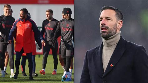 Four Players Ruud Van Nistelrooy Could Sign From Man Utd In January