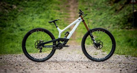 YT Tues 29 CF Pro Race Im Test Komm Schon TU ES MTB News De