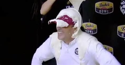 Video Shane Beamer Gets Mayo Bath After South Carolina S Bowl Win