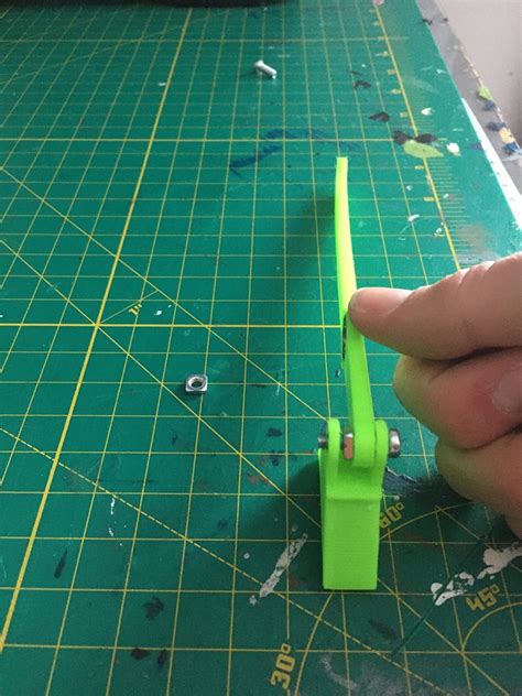 Basic Miniature Desktop Trebuchet 3d Printed 10 Steps Instructables