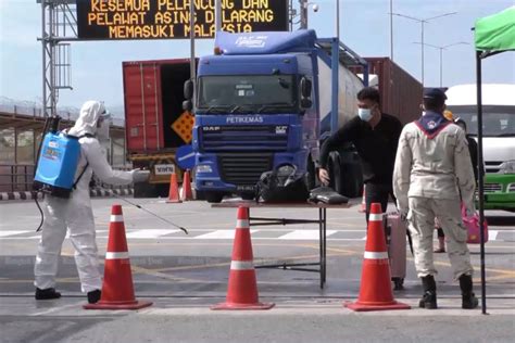 64 Thai Sex Workers Arrested In Malaysia Bangkok Post Learning Learn English From News