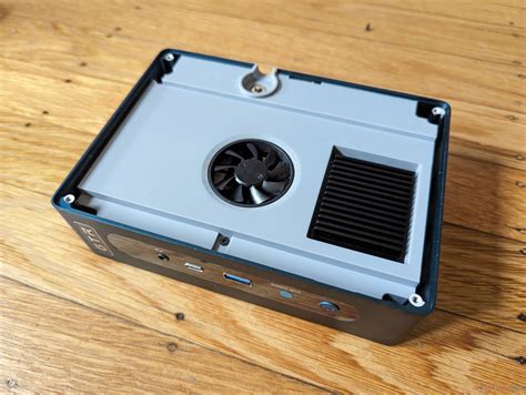 AMD Ryzen 7 7840HS performance debut: Beelink GTR7 mini PC review ...