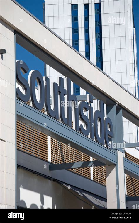 Southside Shopping Centre Wandsworth Hi Res Stock Photography And