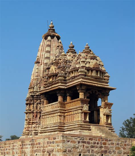 The 15 Most Beautiful Indian Temples That Everyone Must Visit!