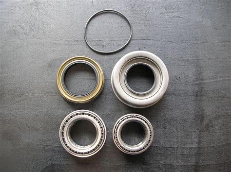 D22 Front Wheel Bearing Kit Billcar Limited