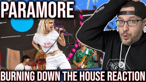 REACTION TO 'BURNING DOWN THE HOUSE' BY PARAMORE Chords - Chordify