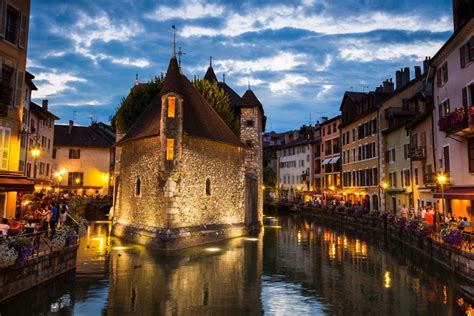 Viaggio Privato Da Ginevra Ad Annecy In Francia Getyourguide