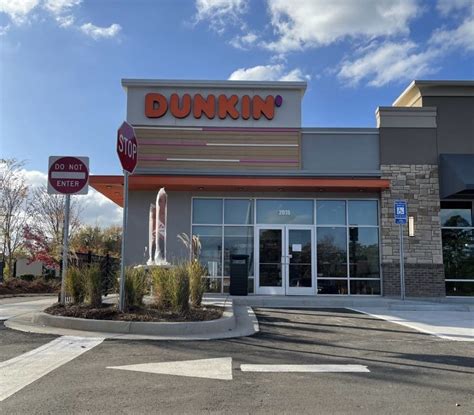 Nov 8 Dunkin Hosts Grand Opening Celebration For Its New Next