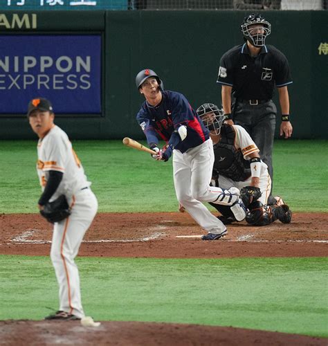 【侍ジャパン】セ王者“ヤクルト打線”東京音頭でノリノリ 村上、塩見、山田で4発6打点大暴れ プロ野球写真ニュース 日刊スポーツ