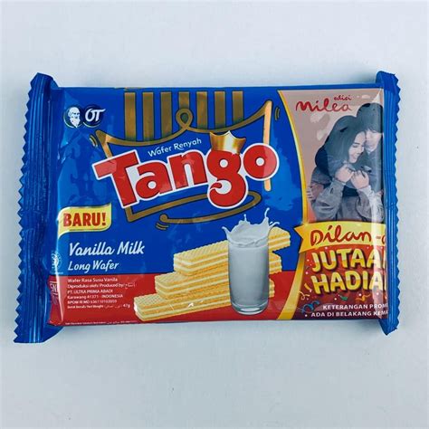 Jual TANGO WAFER RENYAH RASA VANILA MILK LONG WAFER 47g Shopee Indonesia