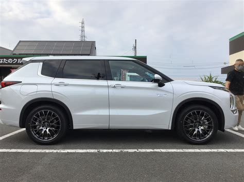 タイヤ館一宮 ⭐️ホイール紹介 新型アウトランダーphev⭐️