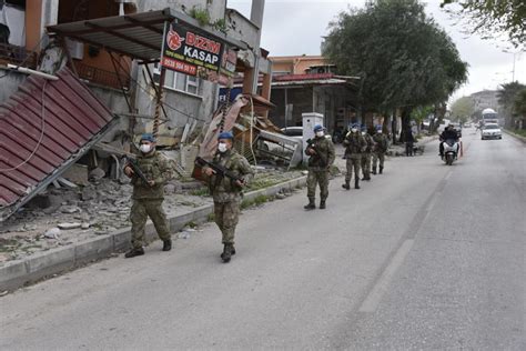 Hatay da Mehmetçik güvenliği elden bırakmıyor