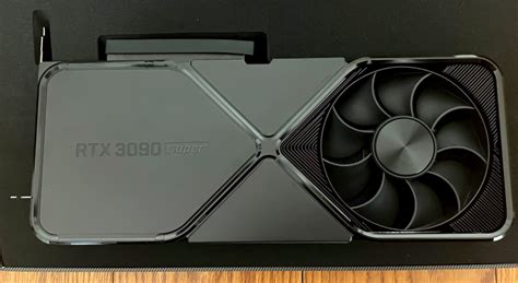มีแบบนี้ด้วย ? การ์ดจอ GeForce RTX3090 Super โผล่ แม้ไม่เคยวางขาย