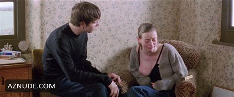 LARA BELMONT Nude AZNude