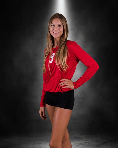 Marissa UA Volleyball By Denise Hedges Photography